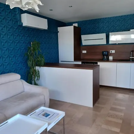 Fenestrelle By Lgm 57m2 Clim, Wifi, Menage Inclus